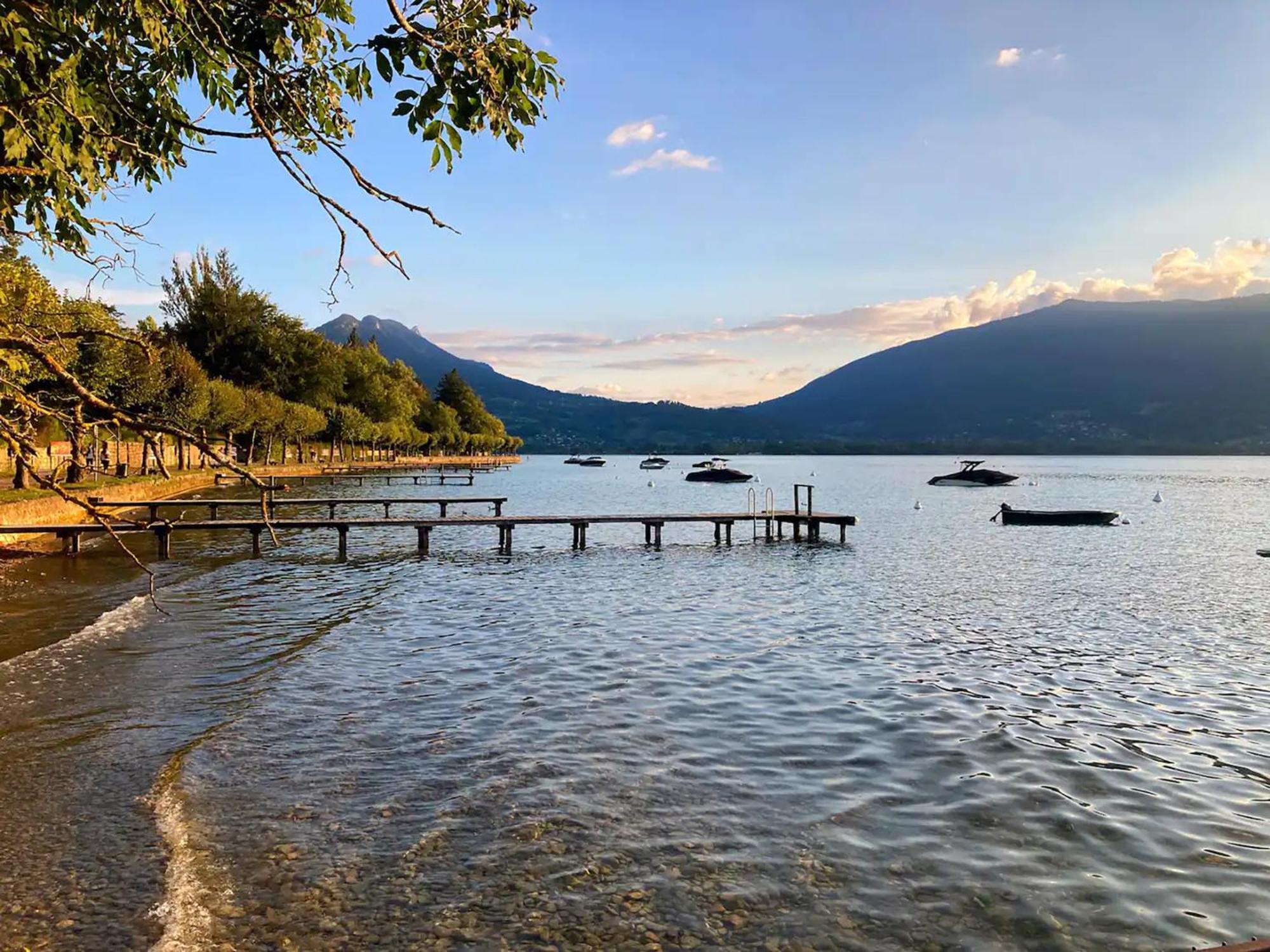 מנטון סן ברנרד Cabane Pour Vos Vacances A 190M Du Lac D'Annecy מראה חיצוני תמונה